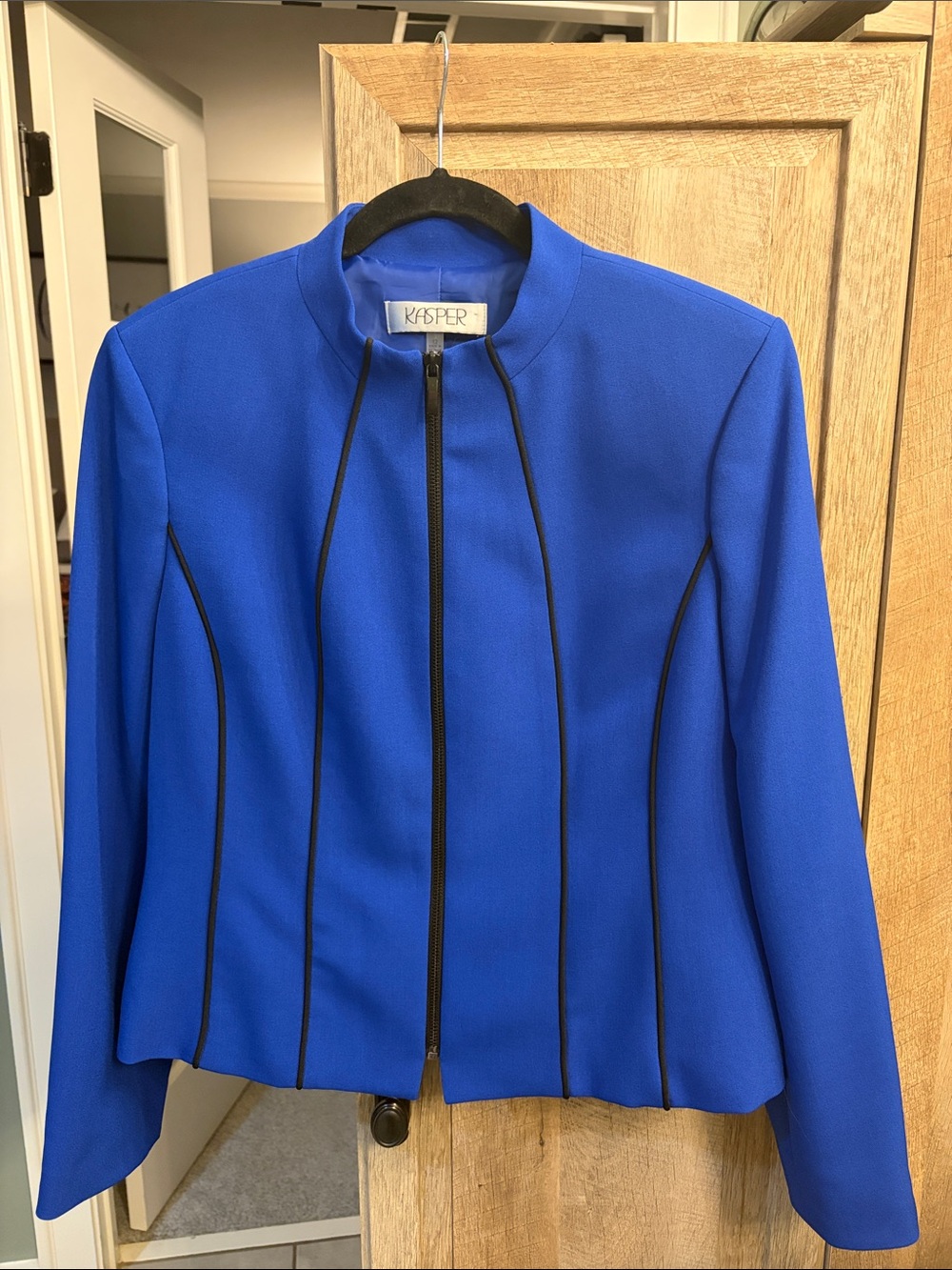Kasper 12 Blue Zip-Front Suit Jacket with Black Piping vintage